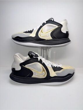 Nike air zoom KYRIE, Black White Cream Low-Top Basketball Metallic Gold